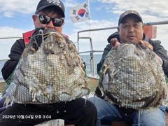 10월4일(일,무시) 정우레져호 시즌촤고조황, 빵빵한 망태기대박조황입니다