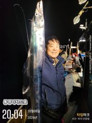 10/8목) 갈치(텐빈,텐야) 5지~ 미터오바 대삼치~ 쿨러 가득~ 일요일,월요일 출항확정~