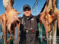 12일/돌문어바람통에2kg~목.금.가능~
