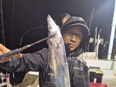 나옵니다 나와!금요일 자리여유있습니다